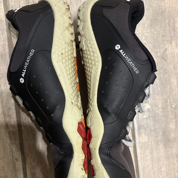 Vivo barefoot Black and Gray Men's Athletic Shoes - Picture 3 of 8